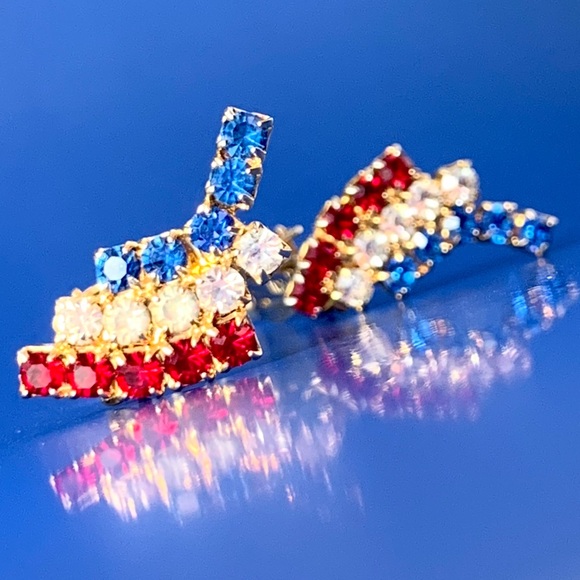 VTG Kramer New York Red/White/Blue Rhinestone Gold Tone Clip Earrings - Picture 4 of 9